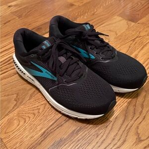 Brooks Ariel Black and Teal Running Shoes